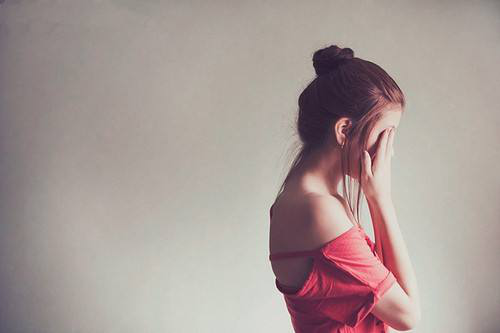 活性炭陰道填塞